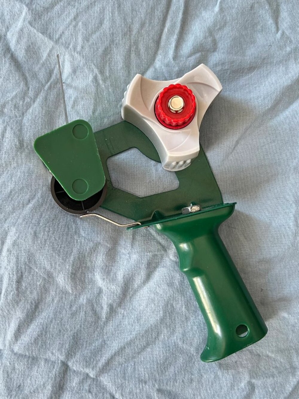 Duck Brand Tape Gun 3” Diameter
